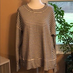 NWT aerie sweatshirt